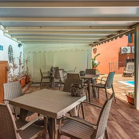 Bilo 5 Apartment